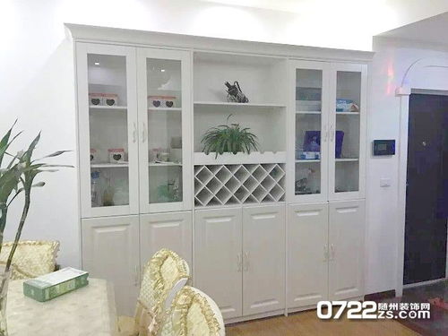 随州伊菲尔衣柜厂 绿色工艺缔造品质书桌